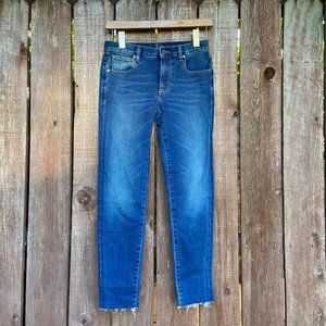 Acynetic MIA Billie Super Stretchy Mid-Rise Cutoff Jeans Sz 26